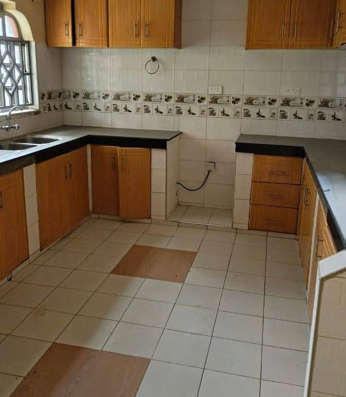 4-Bedroom House with Office to Let – Kitengela - Balozi road