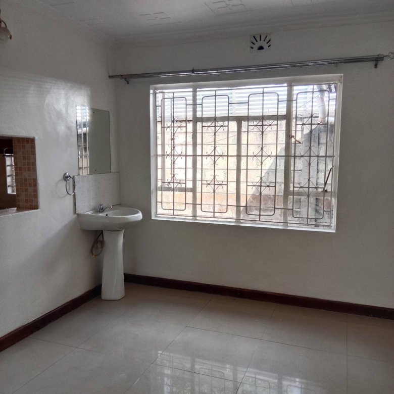 4 Bedrooms Bungalow To Let Ngong Vet