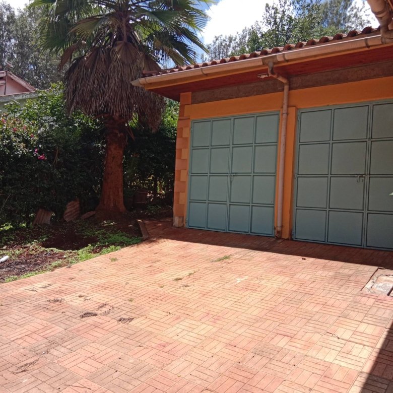 4 Bedrooms Bungalow to let Ngong Zambia