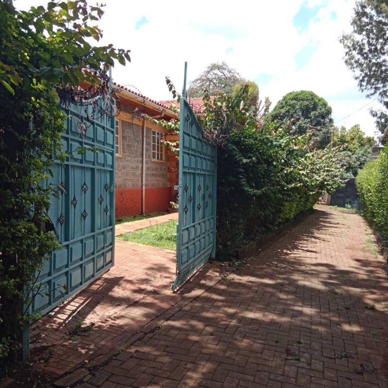 4 Bedrooms Bungalow to let Ngong Zambia