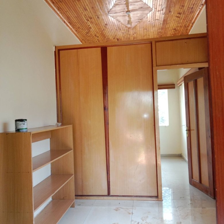 4 Bedrooms Bungalow to let Ngong Zambia