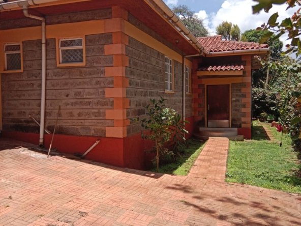 4 Bedrooms Bungalow to let Ngong Zambia
