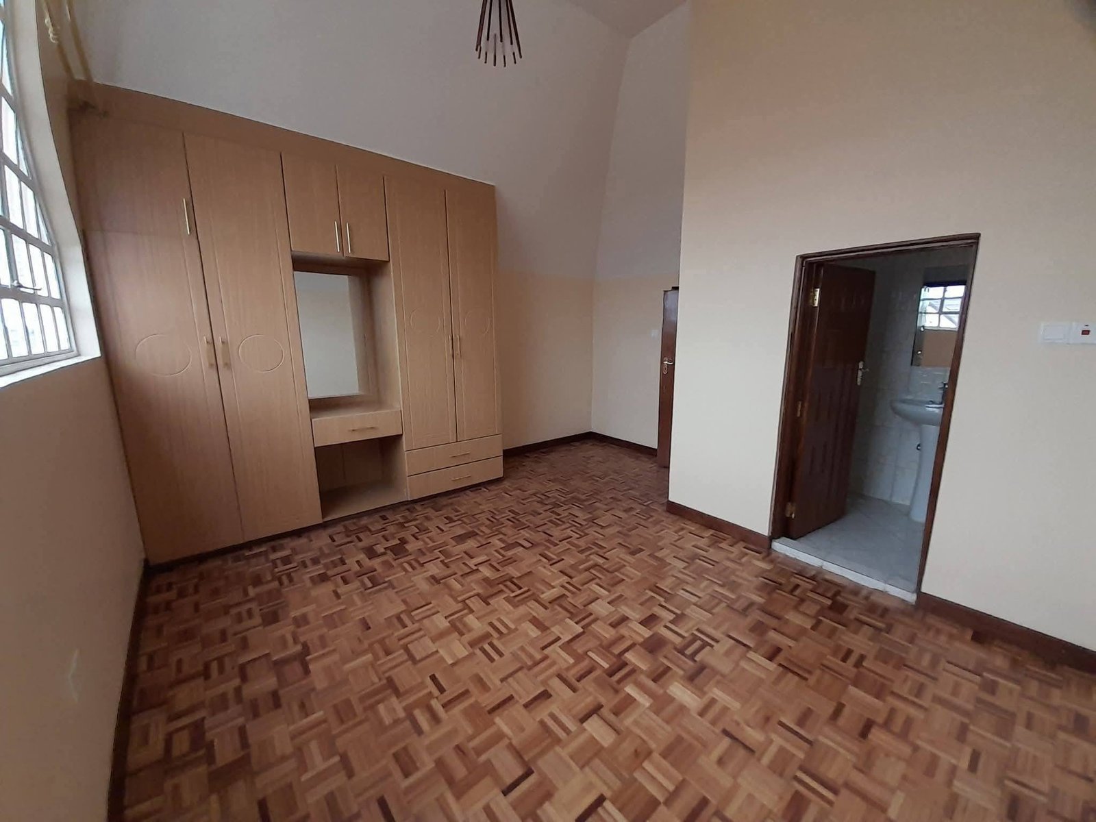 5 Bedroom All En-Suite Maisonette Kitengela– Yukos area