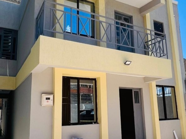 5 Bedrooms +DSQ To Rent Utawala Naivas