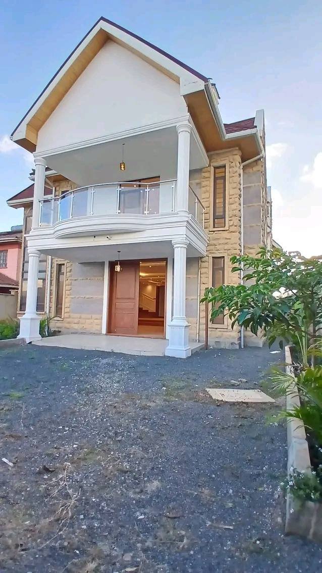 6 bedroom all ensuite for Rent Syokimau Gateway Mall