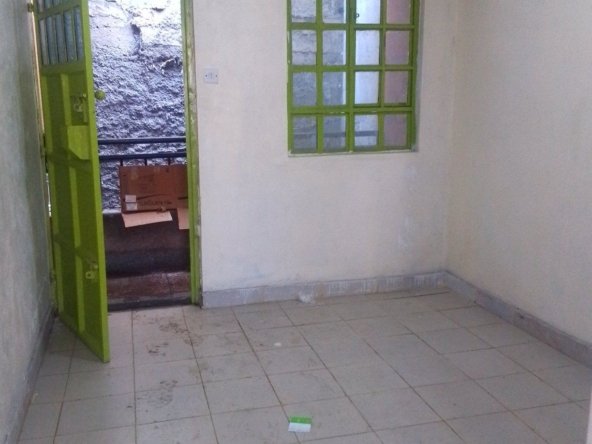 Bedsitter To Let in Umoja Near Market