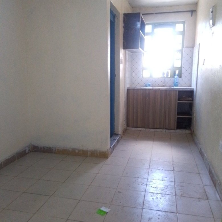 Bedsitter To Let in Umoja Near Market