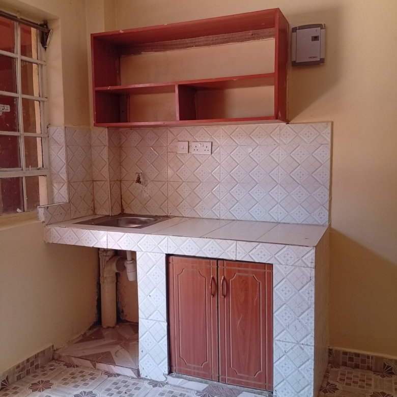 Bedsitter To Let – Thika Makongeni Near Lexo Petrol Station