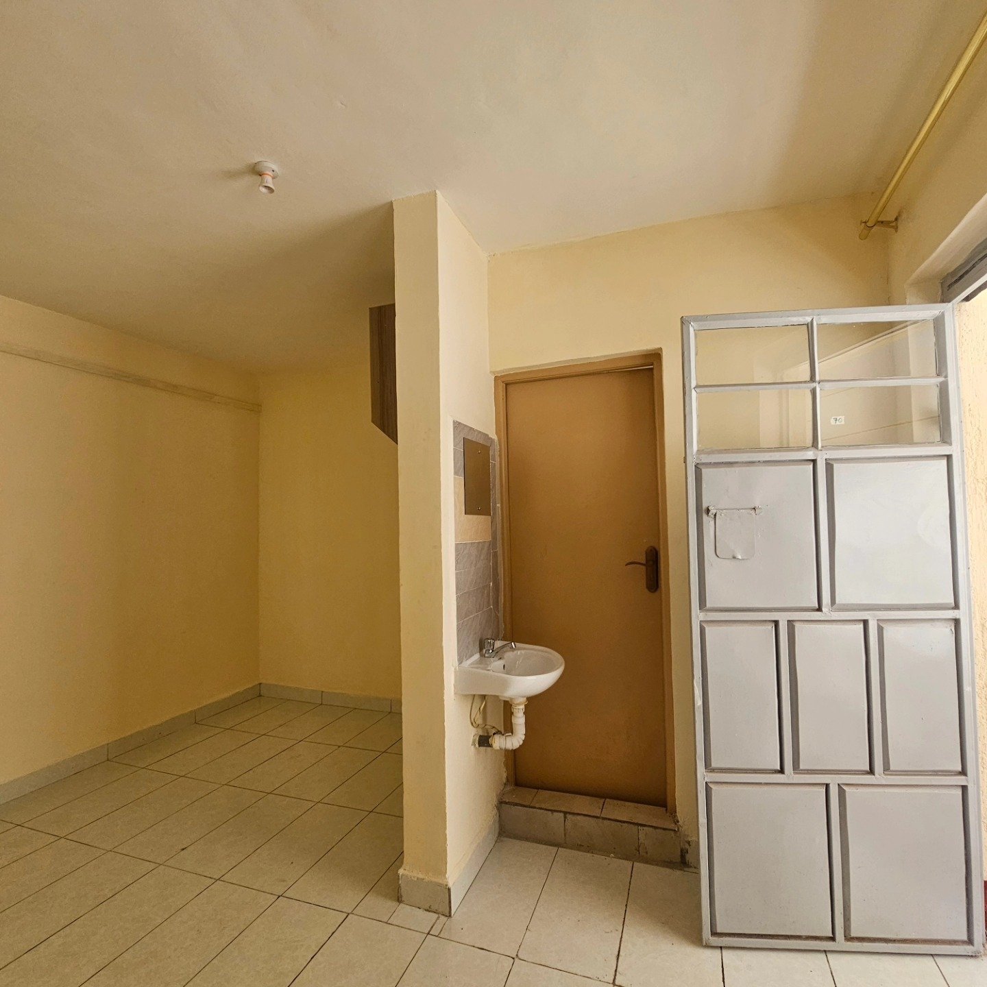 Bedsitter To Let – Uthiru, Waiyaki Way