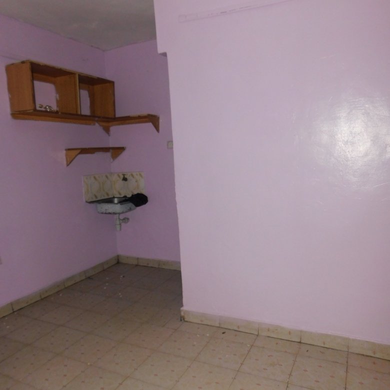 Bedsitter available at Kasarani Garage