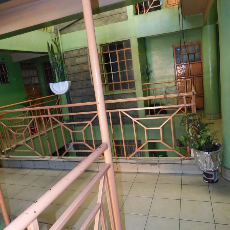 Bedsitter to let at Kasarani Garage.