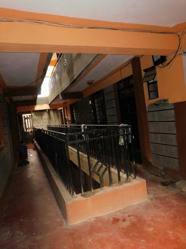 Bedsitter to let Kasarani Garage