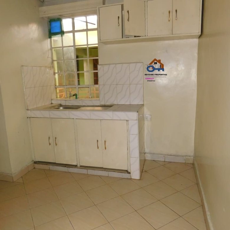 Bedsitter to let at Kasarani Garage