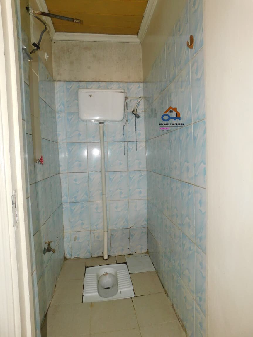 Bedsitter to let at Kasarani Garage