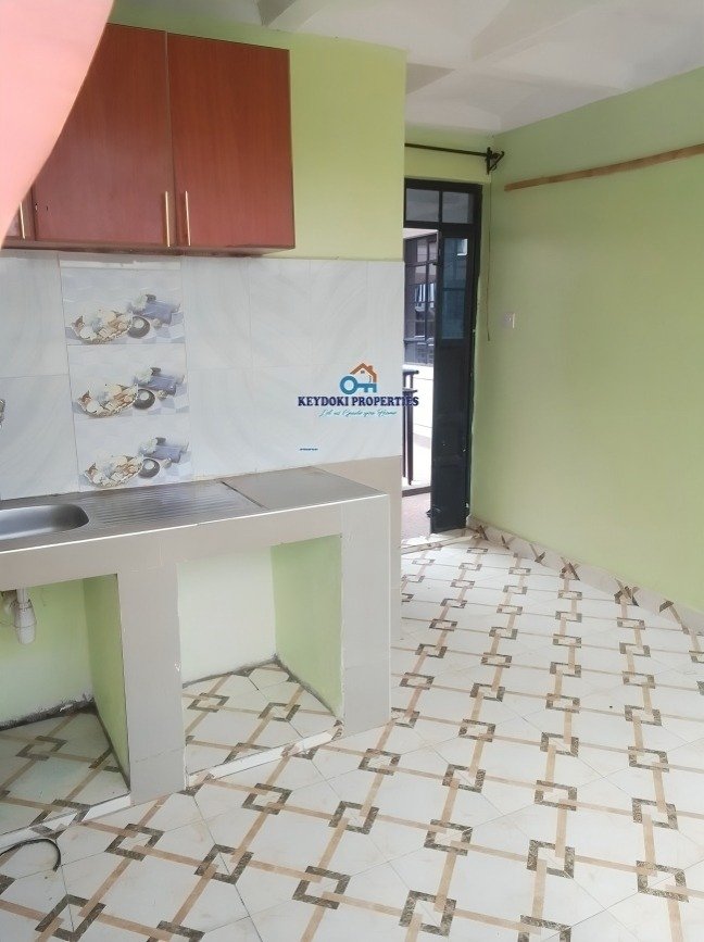 Bedsitter to let at Kasarani Maji Mazuri