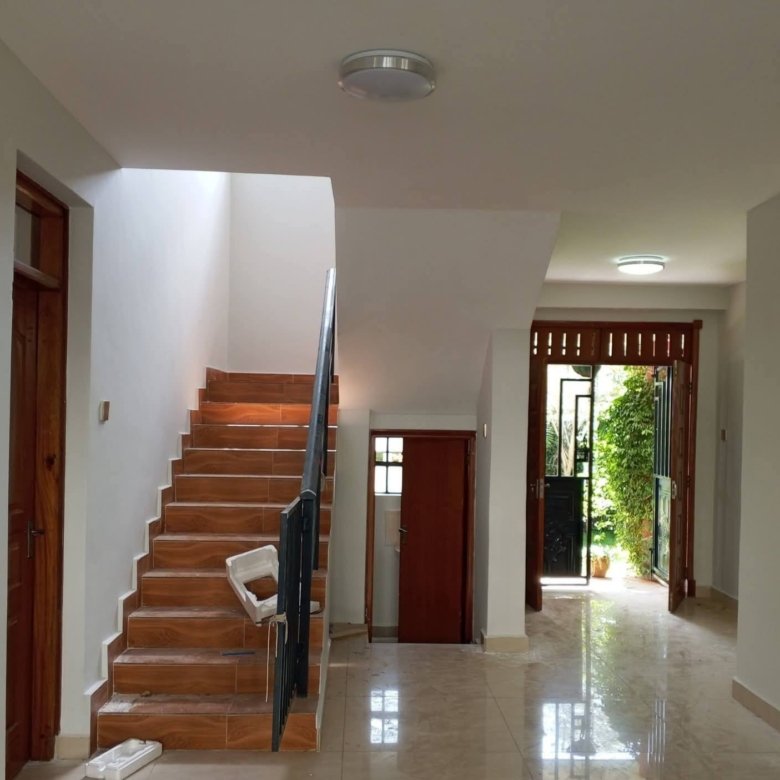 Elegant 4 Bedroom All-En Suite Home with DSQ – Kitengela
