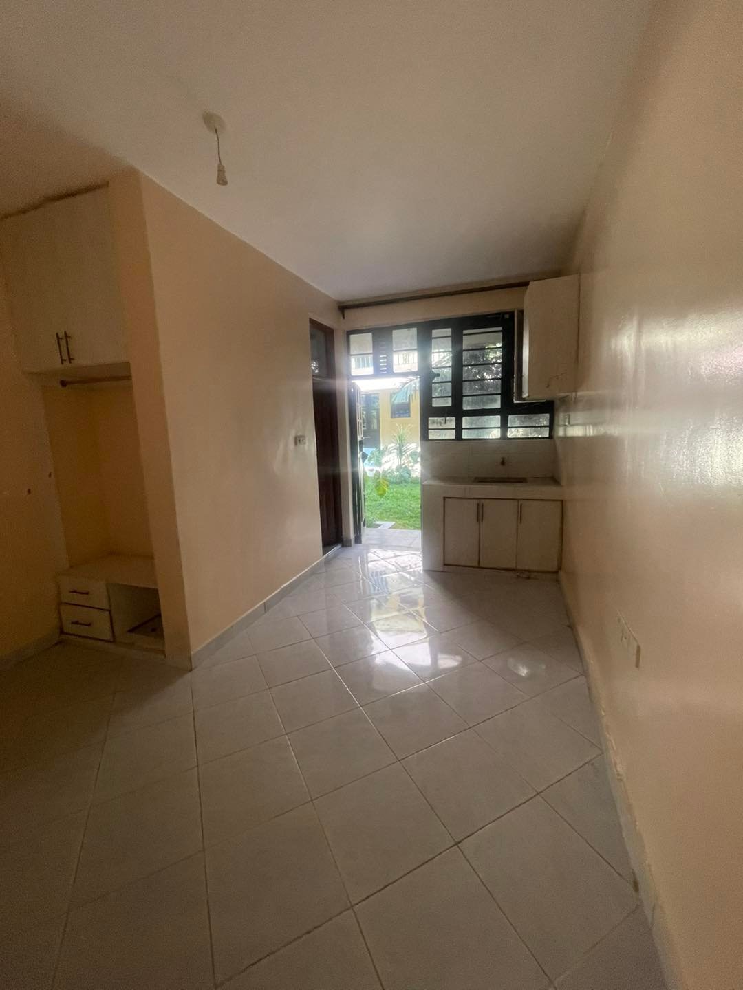 Spacious Bedsitter To Let in Ruiru Gatongora