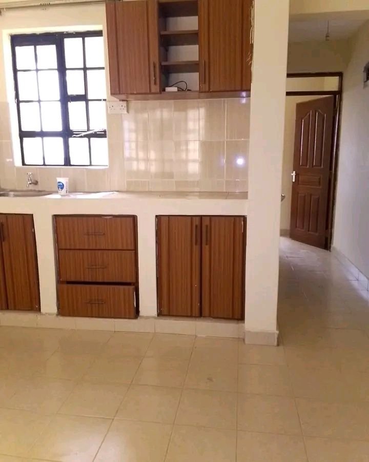 1 Bedroom Apartment To Let in Tena (CDF Road)