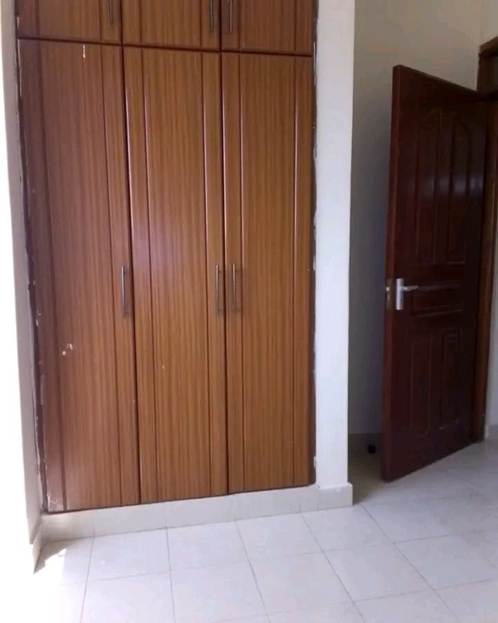 1 Bedroom Apartment To Let in Tena (CDF Road)