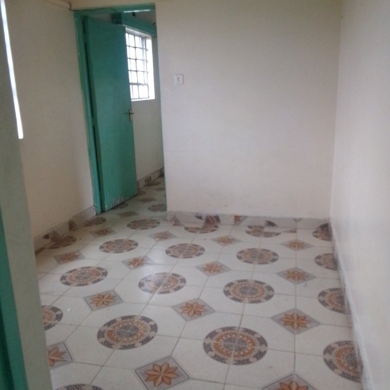 1 Bedroom To Let in Kariobangi South (Near Chiefs Camp)