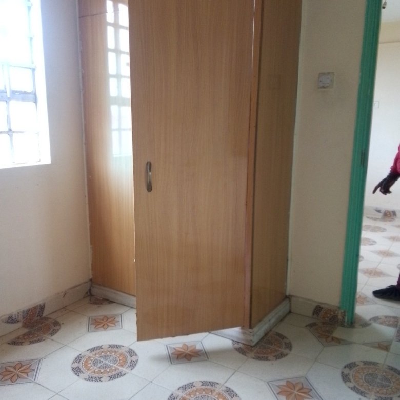 1 Bedroom To Let in Kariobangi South (Near Chiefs Camp)