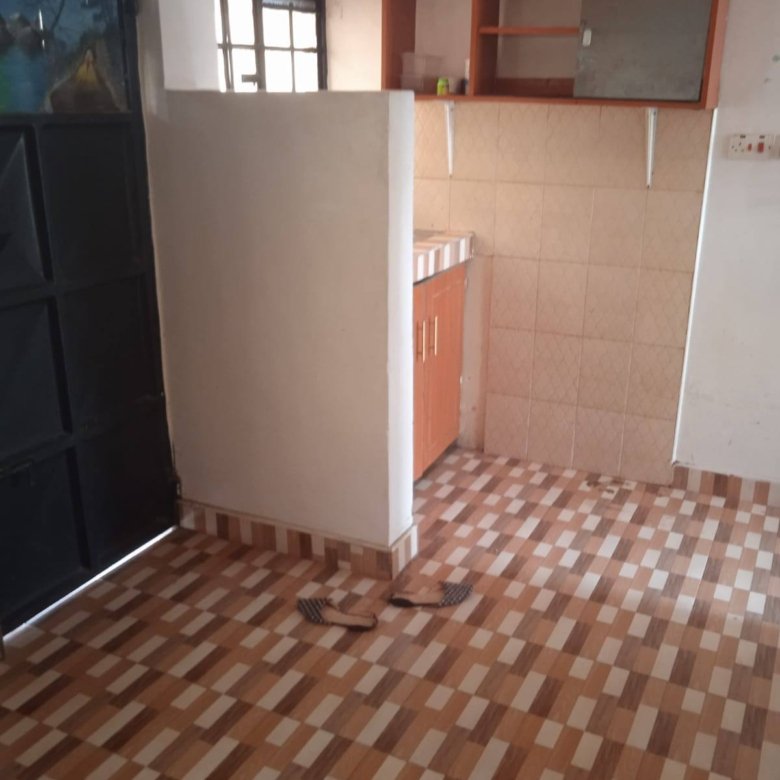 1 Bedroom Upstairs Extension To Let in Buruburu Phase 5