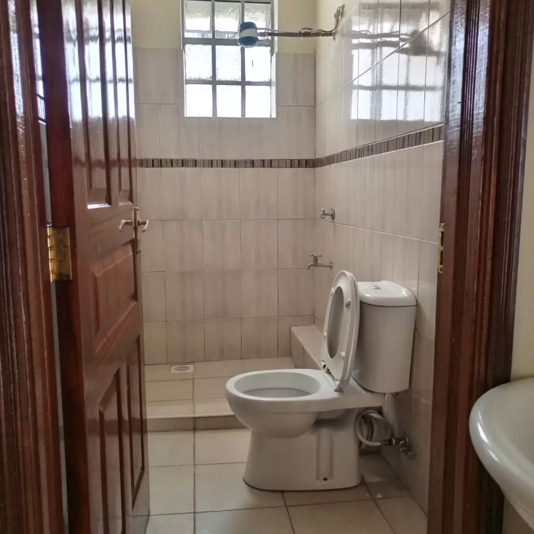 2 Bedroom Master Ensuite To Let in South B - Sanasana