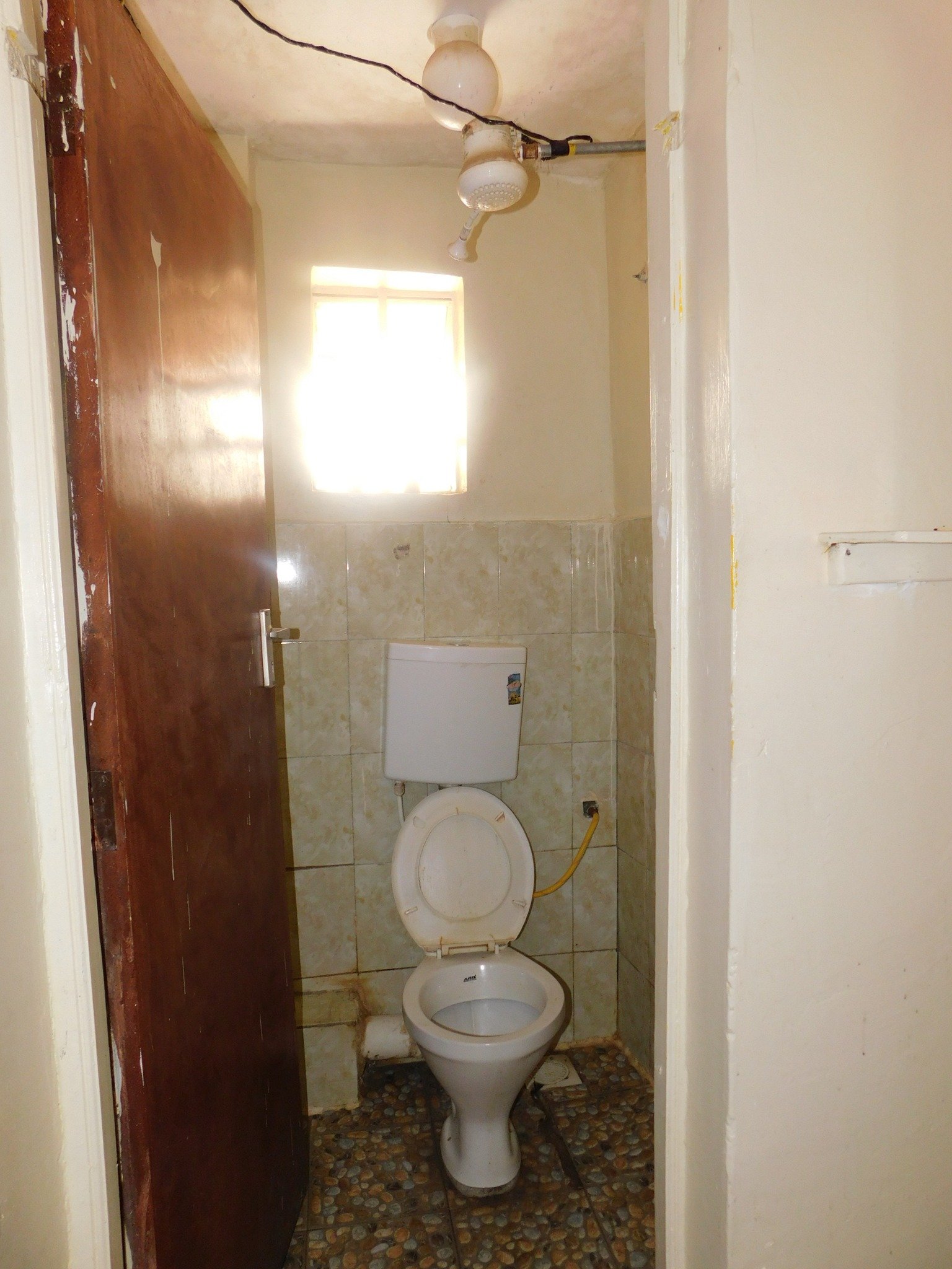2 Bedroom to let at Kasarani Garage
