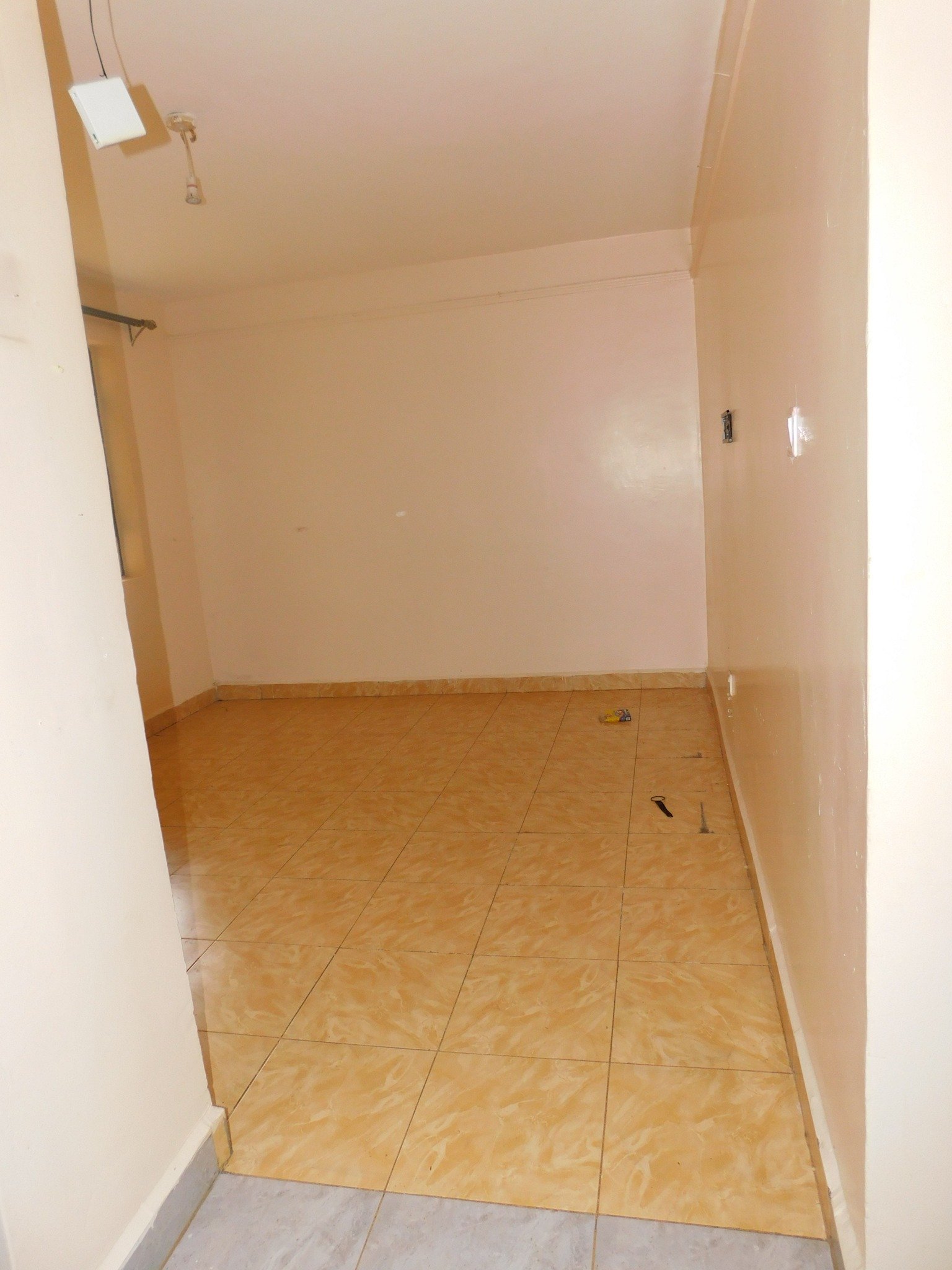 2 Bedroom to let at Kasarani Garage