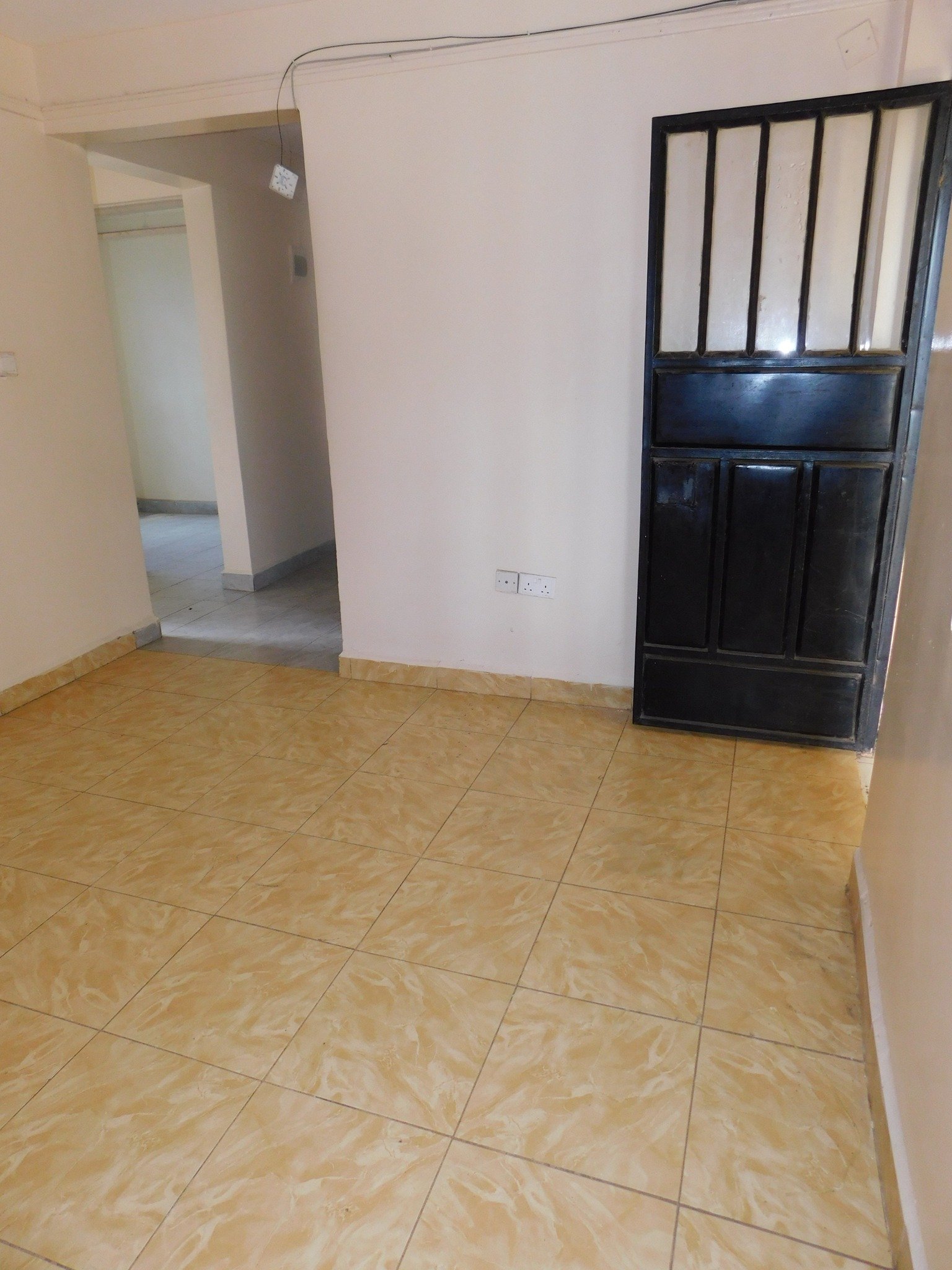 2 Bedroom to let at Kasarani Garage