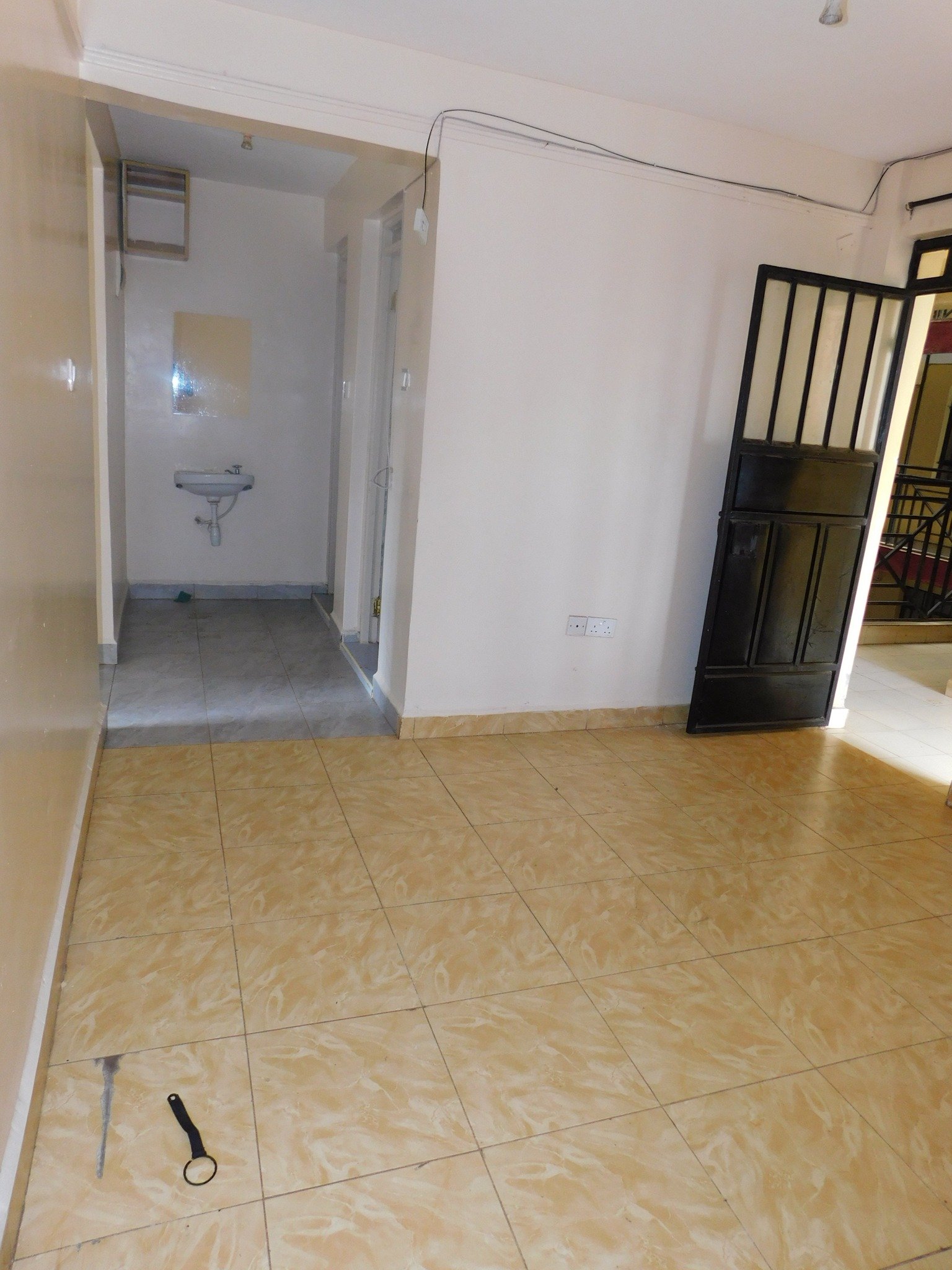 2 Bedroom to let at Kasarani Garage