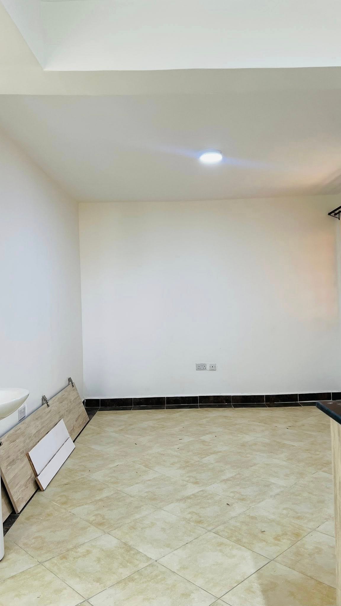 2 Bedrooms To Let Utawala- Quickmart Kwa Chief