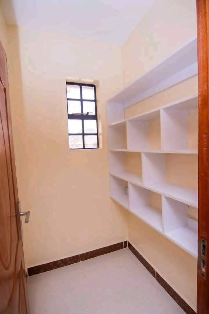 3 Bedroom Bungalow + DSQ To Let Kitengela