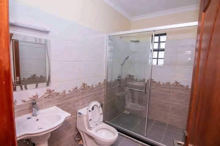 3 Bedroom Bungalow + DSQ To Let Kitengela