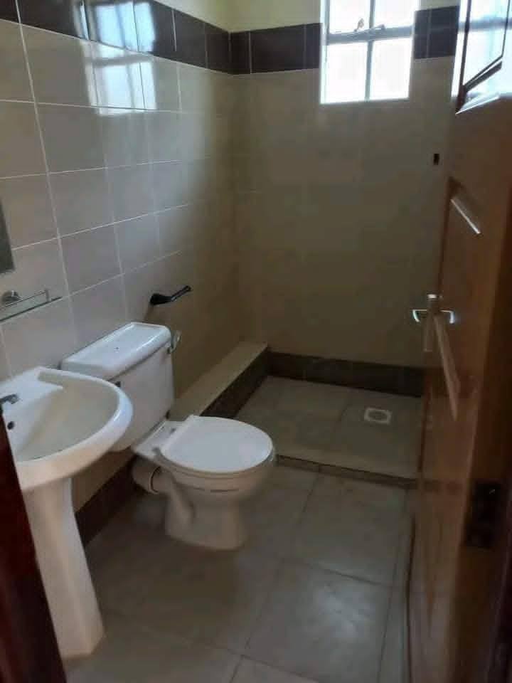 3 Bedroom Master Bungalow For Rent in Kitengela