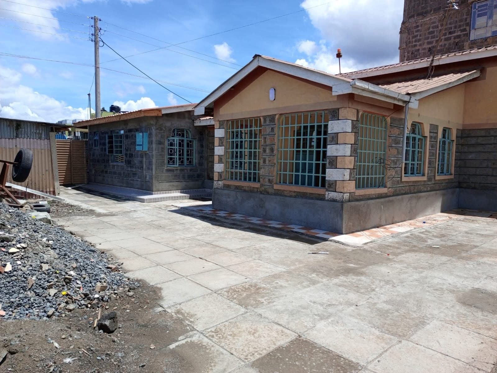 3 Bedroom Own Compound To Let Utawala-Airways