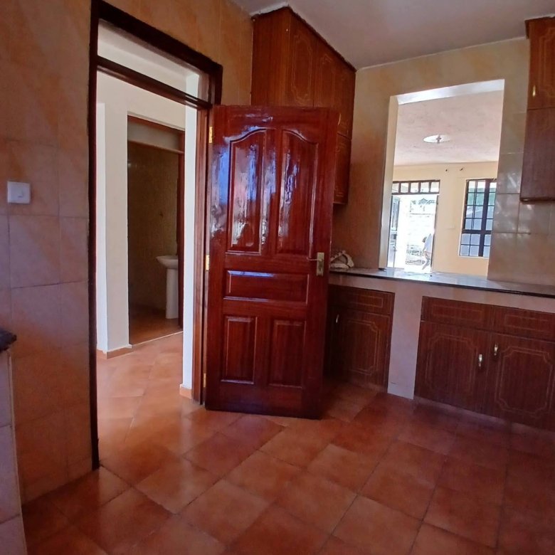 4 Bedroom Maisonette Own Compound to let in Syokimau