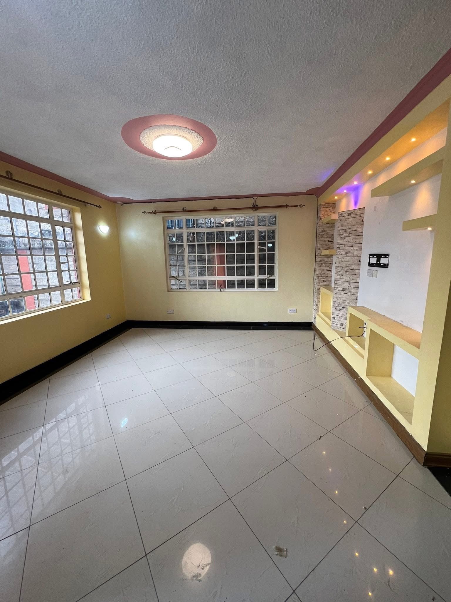 4 Bedroom Mansion To Let – Utawala (Near Quickmart Kwa Chief)