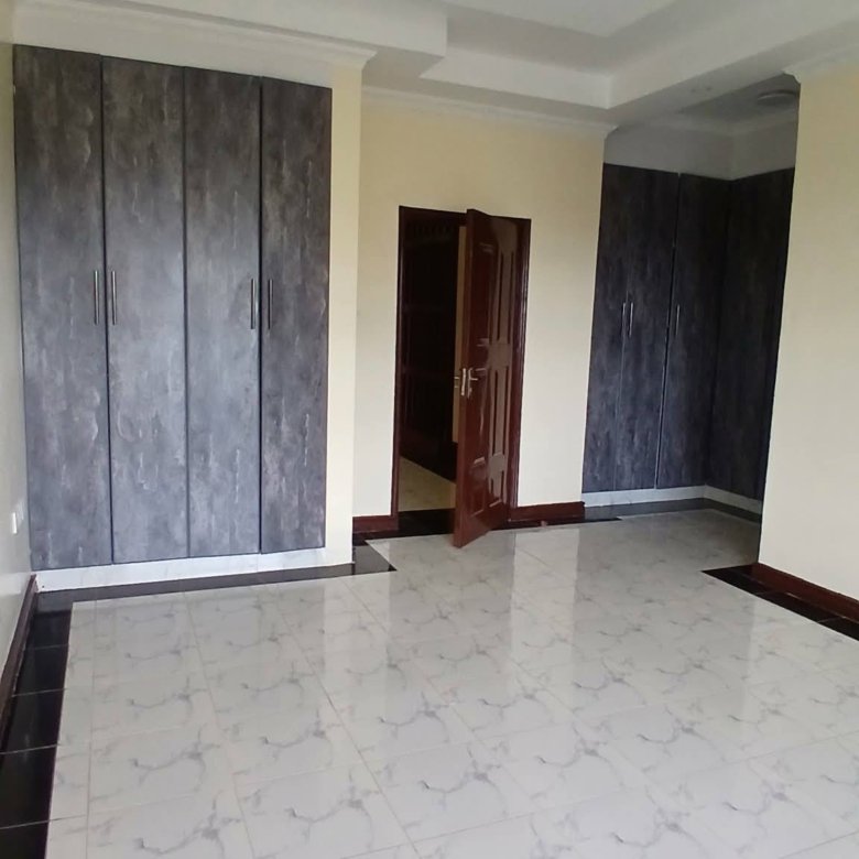 4 Bedrooms plus DSQ Townhouse Syokimau near Gateway Mall