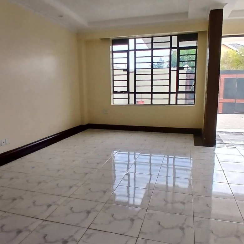 4 Bedrooms plus DSQ Townhouse Syokimau near Gateway Mall