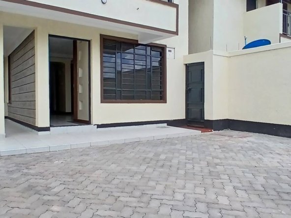 4 Bedrooms plus DSQ Townhouse Syokimau near Gateway Mall