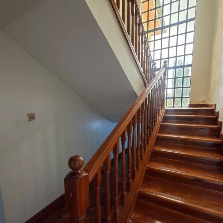 5 Bedroom Master En-suite Plus Dsq In Kitengela, Namanga Road.