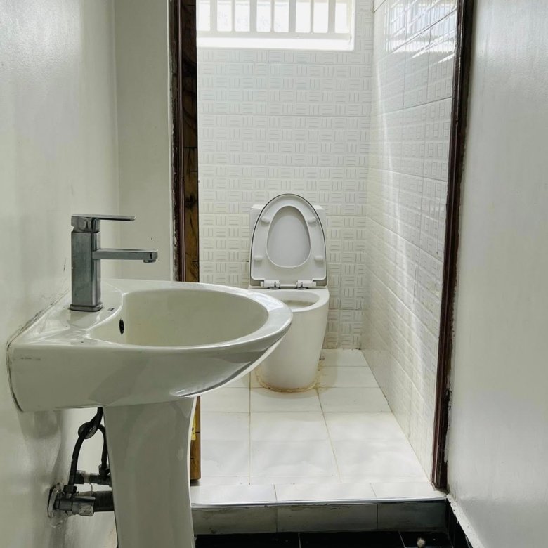 5 Bedrooms To Let Utawala-Airways