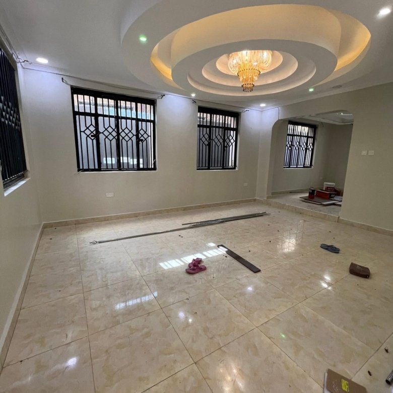 6 Bedroom House To Let – Utawala Mihango
