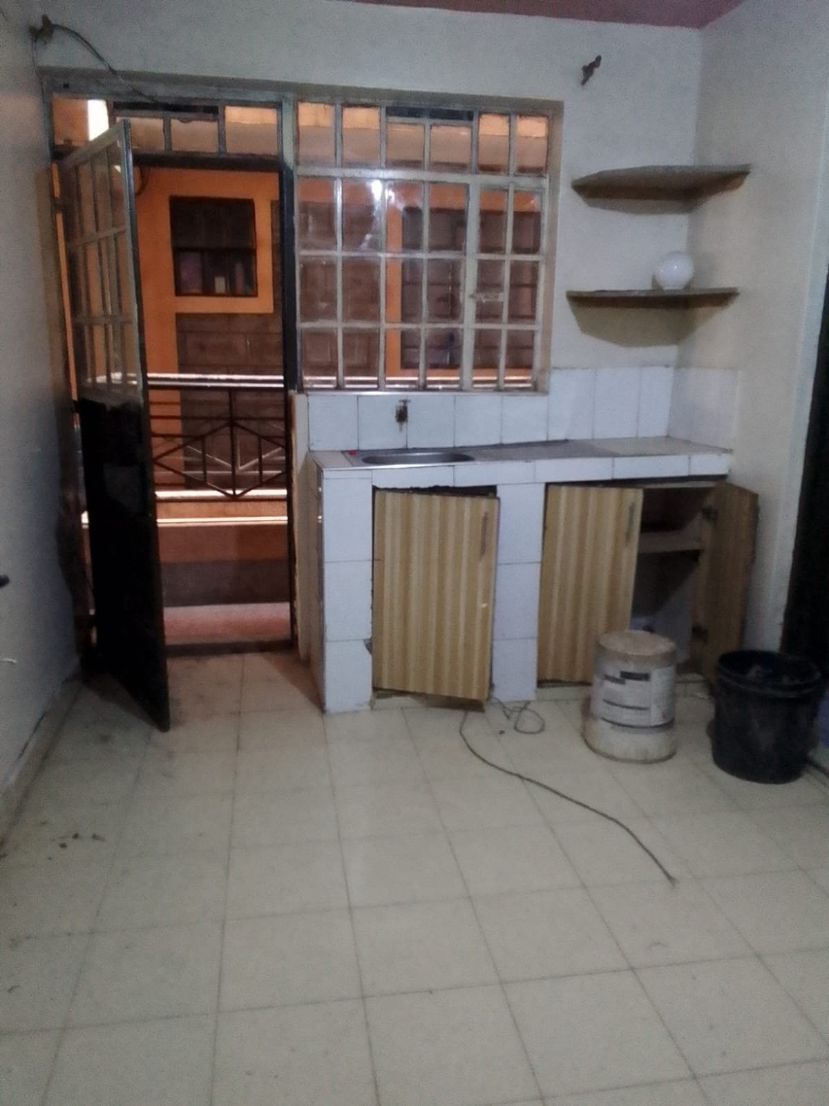 Bedsitter To Let in Umoja 1 (Near Peacock)