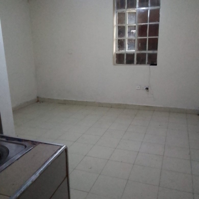 Bedsitter To Let in Umoja 1 (Near Peacock)