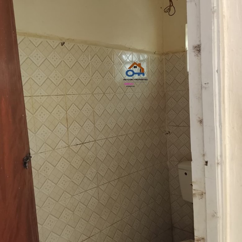 Bedsitter to let Kasarani Sunton , Kamutini area