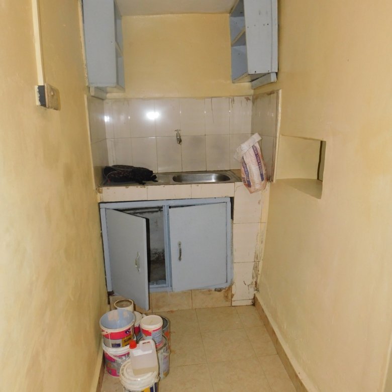 Bedsitter to let at Kasarani Garage