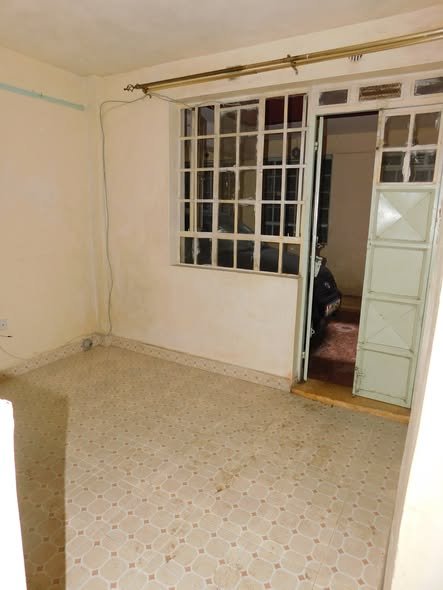 Bedsitter to let at Kasarani Garage
