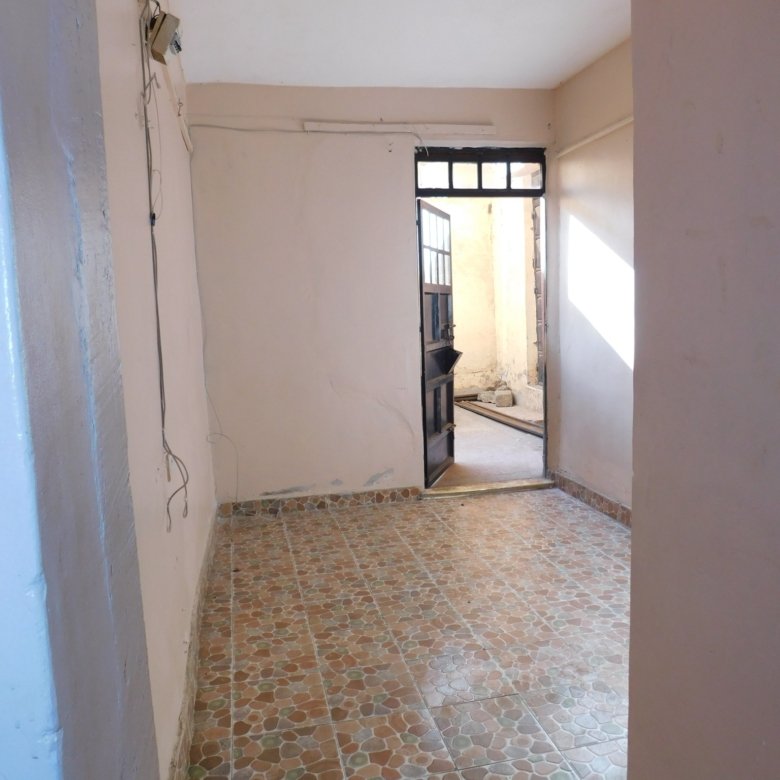 Bedsitter to let at Kasarani Garage